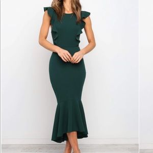 Petal + Pup Avani Dress Emerald Green Size 8 NWT